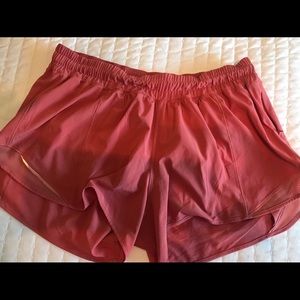 Hotty Hot Lululemon shorts